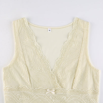 Double Layer Vest With Large V-neck Lace Limorista