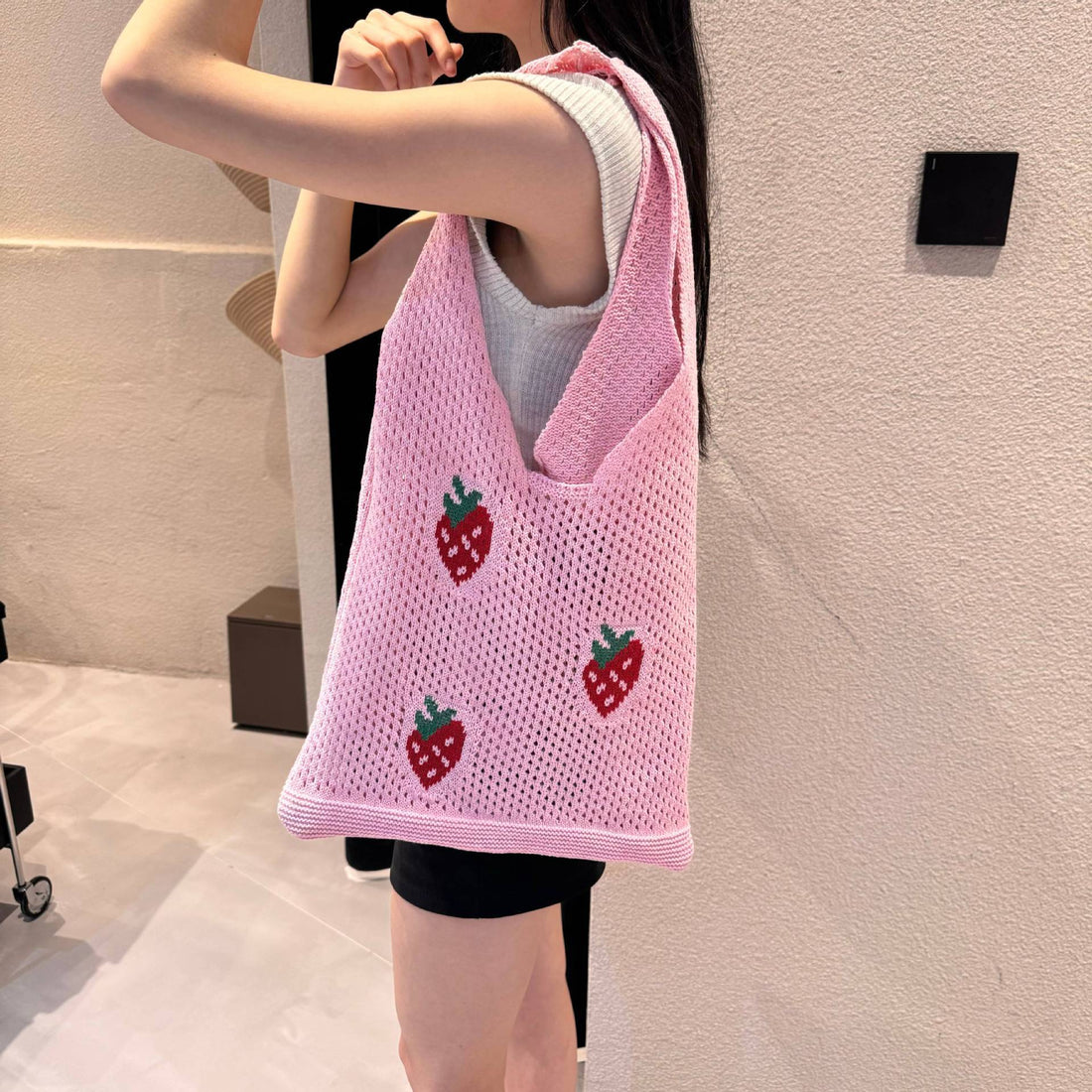 Japanese And Korean Strawberry Knitted Hollow Bag Limorista