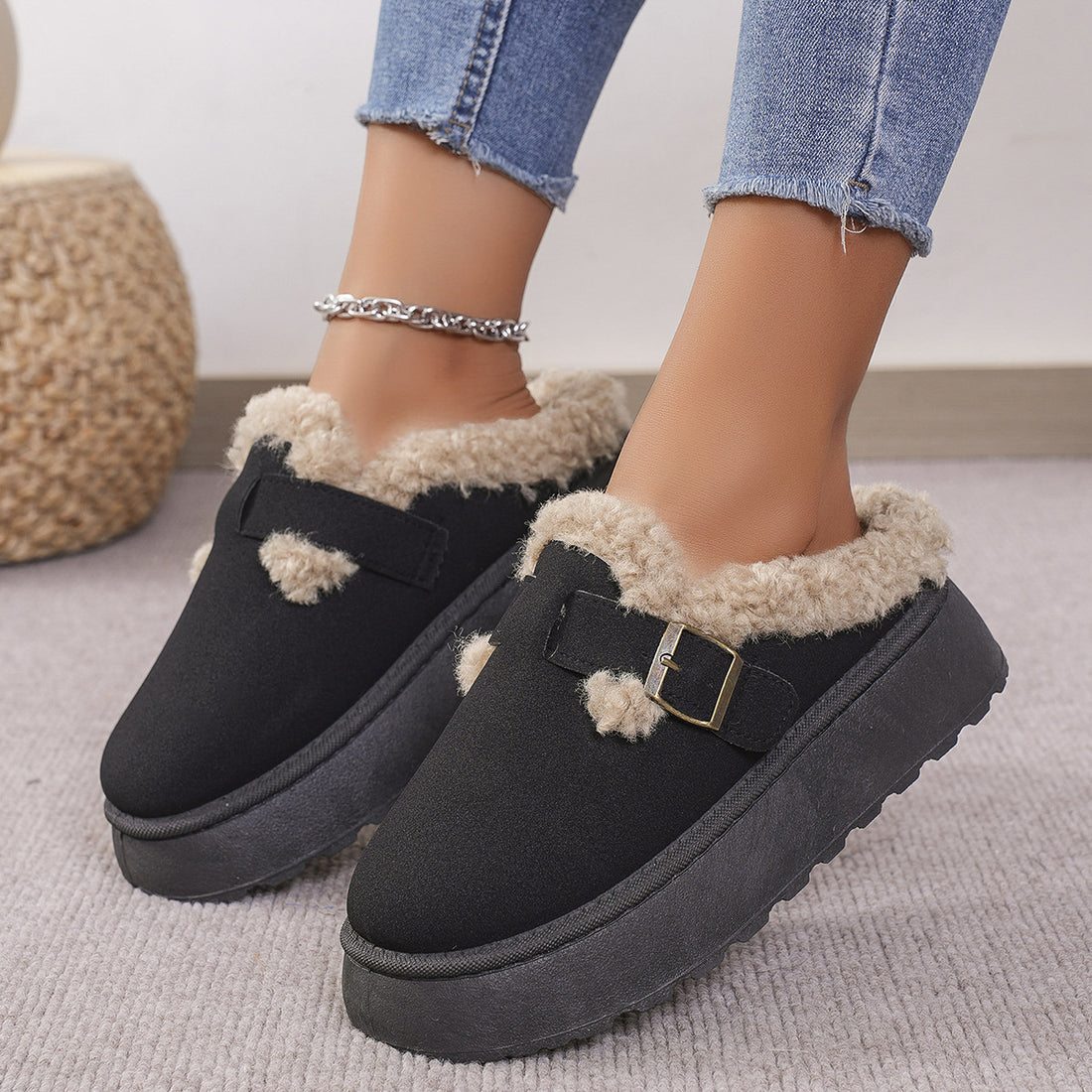 Fashion Thick-soled Plush Buckle Cotton Slippers Winter Indoor And Outdoor Casual Warm Shoes Women Garden Slipper Limorista