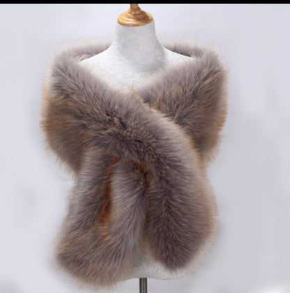 Lengthened Faux Fox Fur Bridal Evening Dress Limorista
