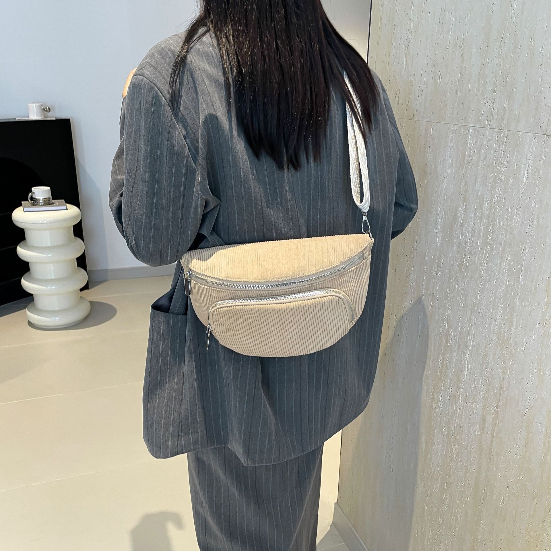 Cross-border Hot Extra Large Waist Bag Chest Bag Large Capacity Limorista