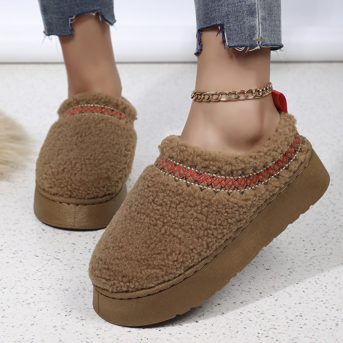 New Ethnic Style Sewing-edge Plush Slippers Winter Indoor Floor Thick-soled Slipper Fashion Outdoor Warm Garden Shoes Limorista