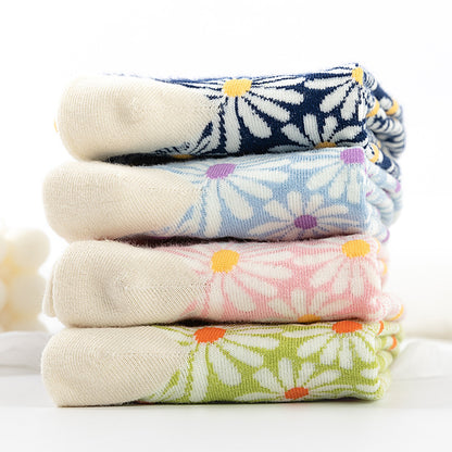 Winter Creative Small Daisy Flower Women&