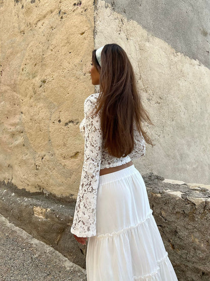 Solid Color Lace V-neck Horn Long Sleeves Cropped Top Limorista