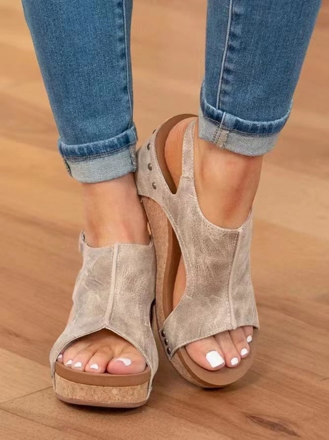 Ladies New Wedge Peep Toe Rivet Sandals Limorista