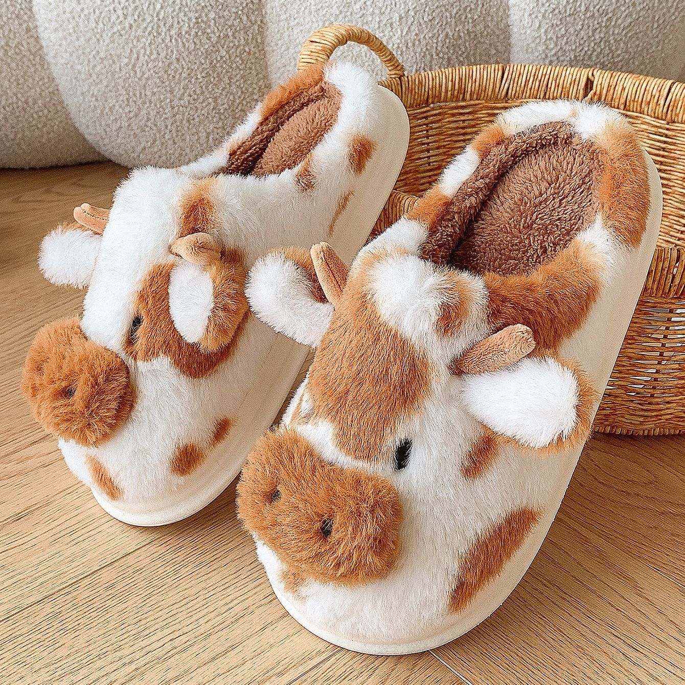 Cute Cartoon Cow Plush Slippers Winter Warm Indoor Bedroom Floor Fuzzy Slipper Couple Non-slip House Shoes Limorista