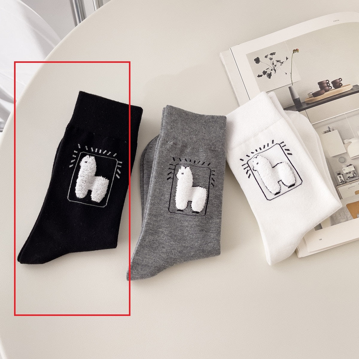 Spring And Autumn Tube Socks Cute Cartoon Black White Gray Alpaca Socks Limorista