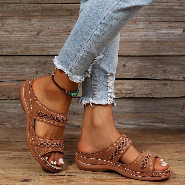New One-word Slippers For Women Spring New Muffin Platform Slippers Limorista
