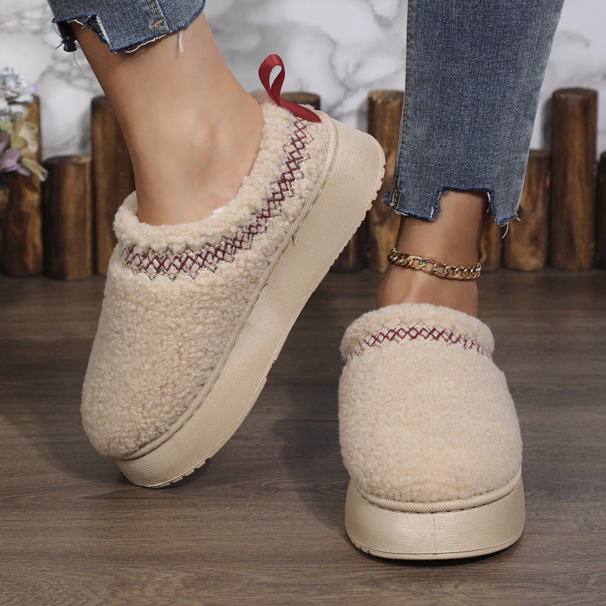 New Ethnic Style Sewing-edge Plush Slippers Winter Indoor Floor Thick-soled Slipper Fashion Outdoor Warm Garden Shoes Limorista