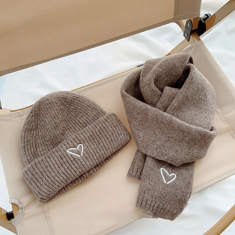 Heart Embroidery Solid Color Children Woolen Knitted Hat Limorista