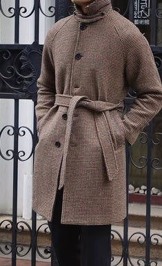 Mid-length Vintage Wool Coat With Shoulder Insert Limorista