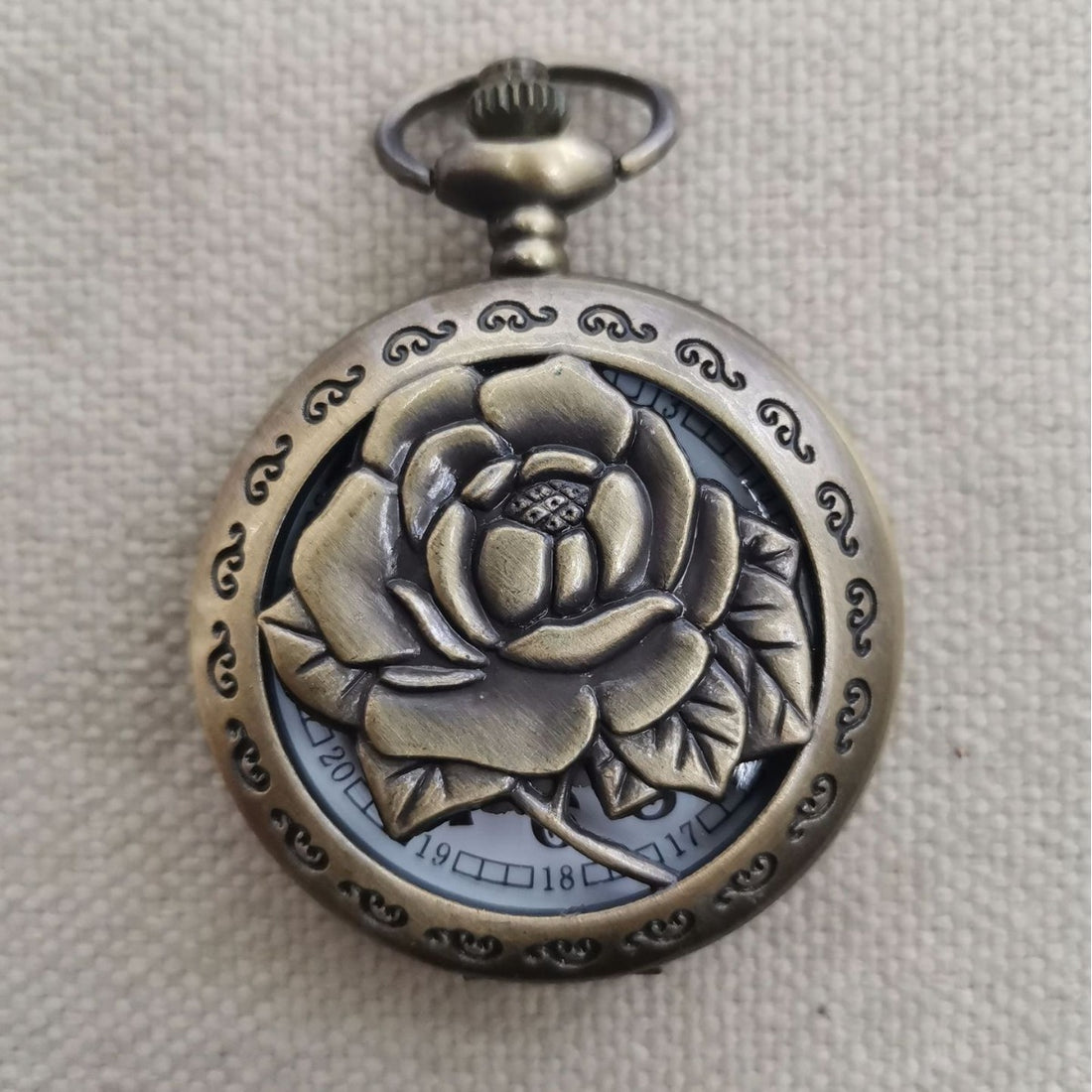 Peony Hollow Pocket Watch Necklace Vintage Ornament Limorista